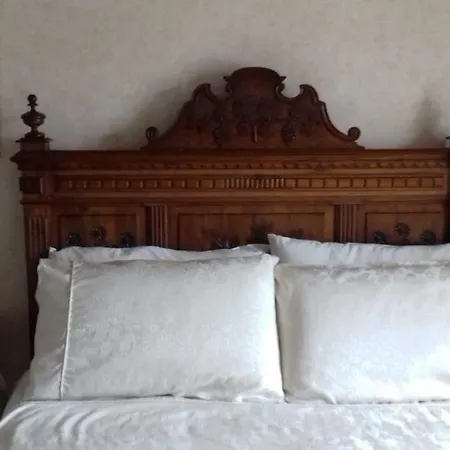 Couette-café Le Petit Tournesol Chambres D'hotes *
